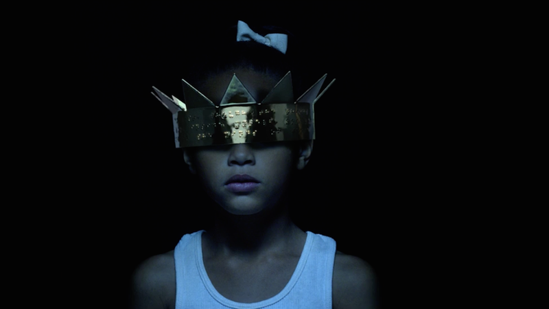 Illustration for article titled Rihanna Rihport: Someone Free Rihzus From This Haunted House & Demon Children!